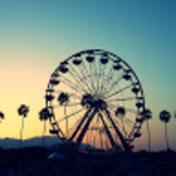 Meet your Posher, Ashley - Picture 1 of 1